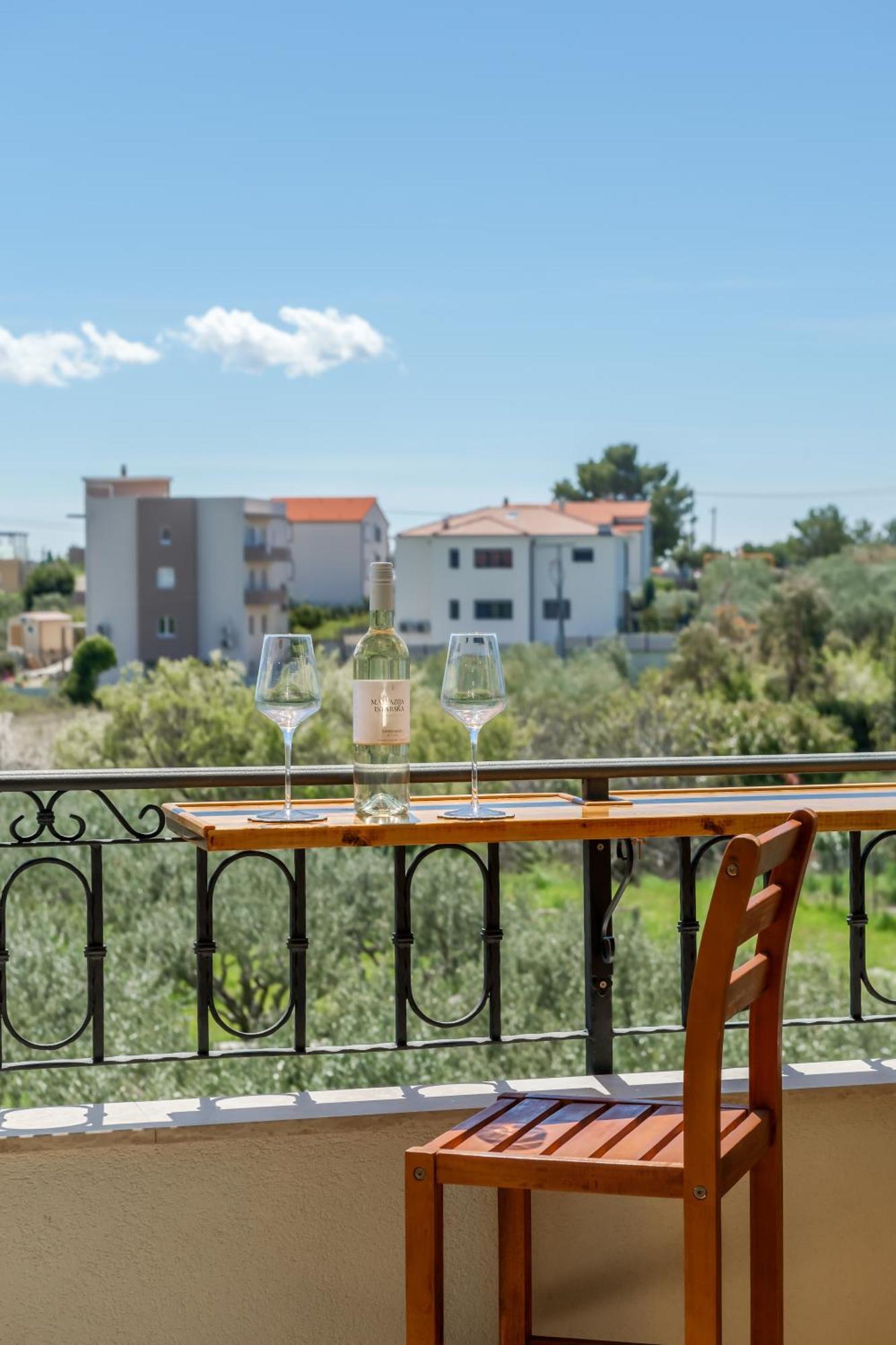 Searenity Apartment Сплит Екстериор снимка